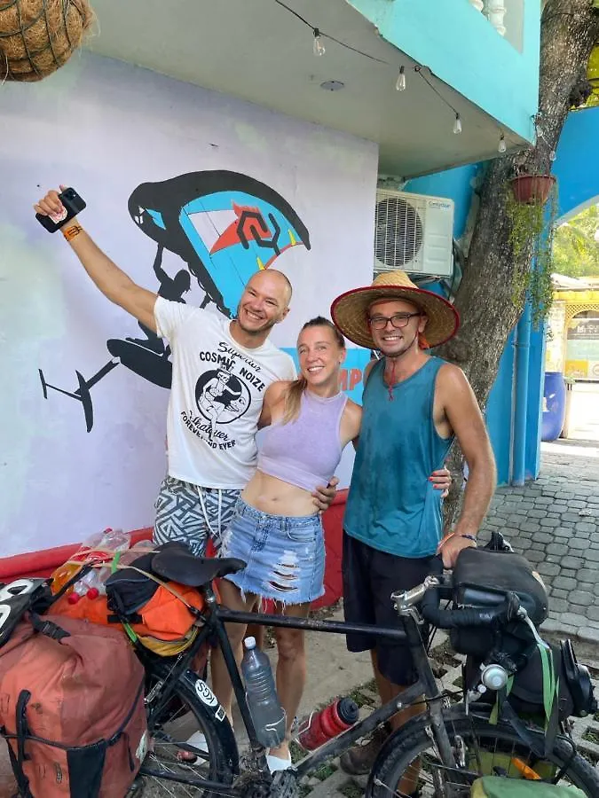 Wing Camp Vandrarhem Cabarete Dominikanska republiken